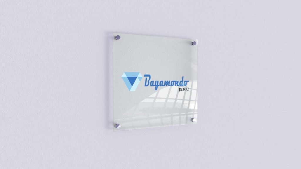 BayaMondo team providing polymer technical consultation